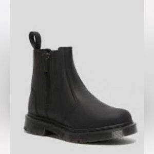 Dr Marten Boots